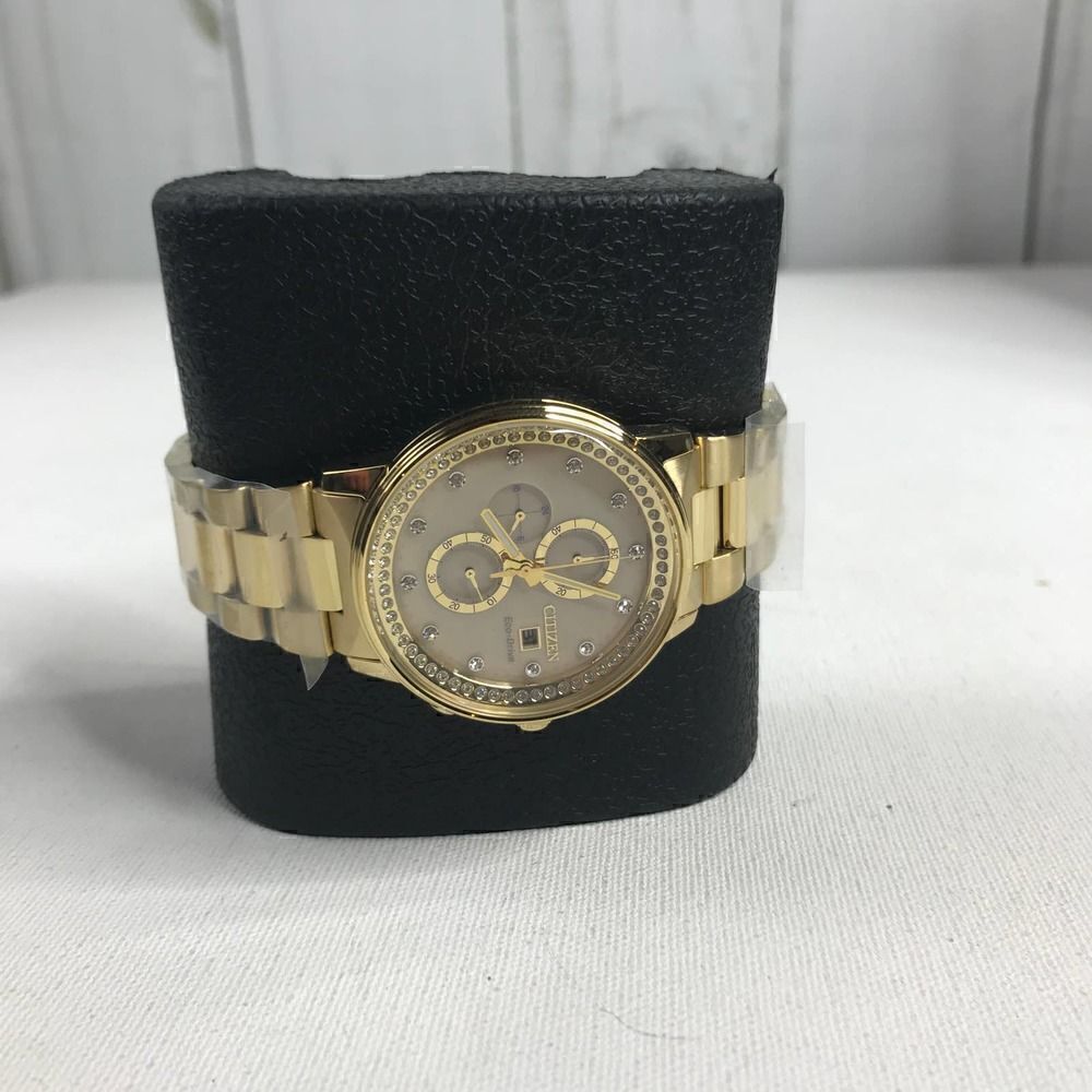 Citizen Nighthawk Watch Eco-Drive NWT - Picture 4 of 7